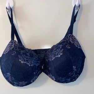 Maidenform Navy Blue Lace T-Shirt Bra